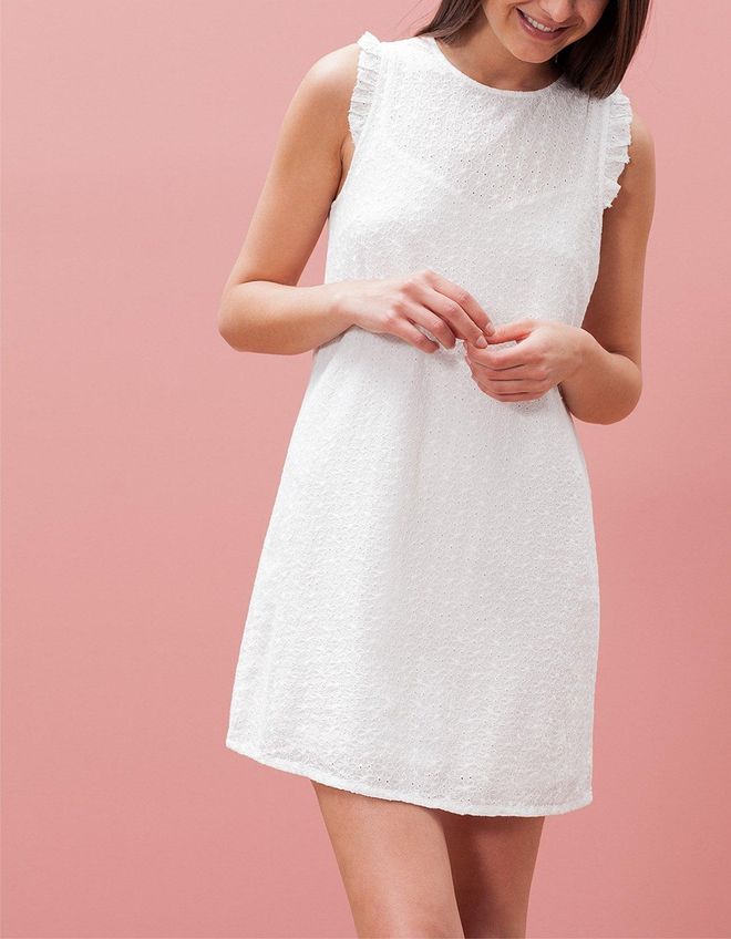 Vestido crochet volantes hombros, Stradivarius