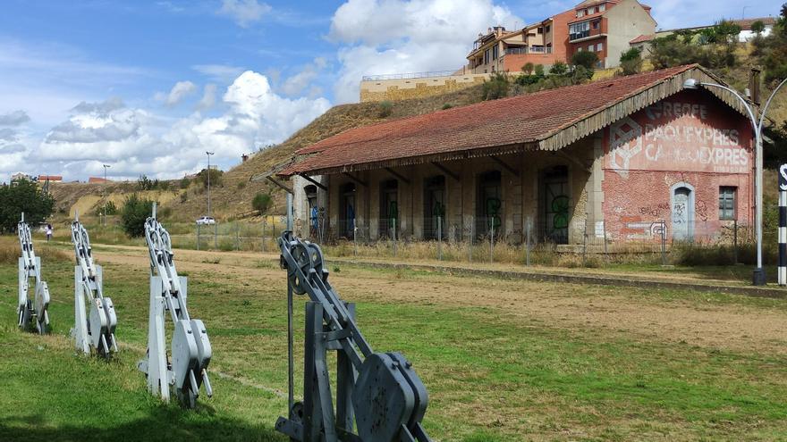 A licitación por 220.000 euros la rehabilitación de la nave de Paquexpres de Benavente