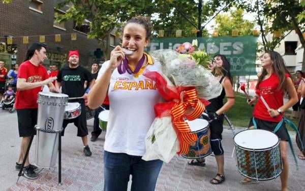 Recibimiento a Andrea Blas a su llegada