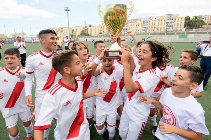 Finales de la Copa de Campeones Alevines. Final Huracan - San Fernando (Preferente)  | 16/06/2019 | Fotógrafo: Tony Hernández