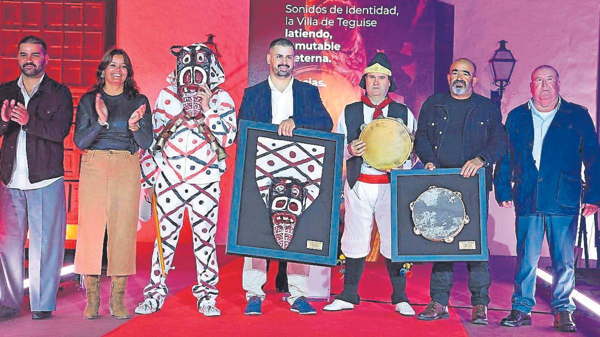 Homenaje al Rancho de Pascuas de Teguise y Los Diabletes de Teguise, el miércoles por la noche.