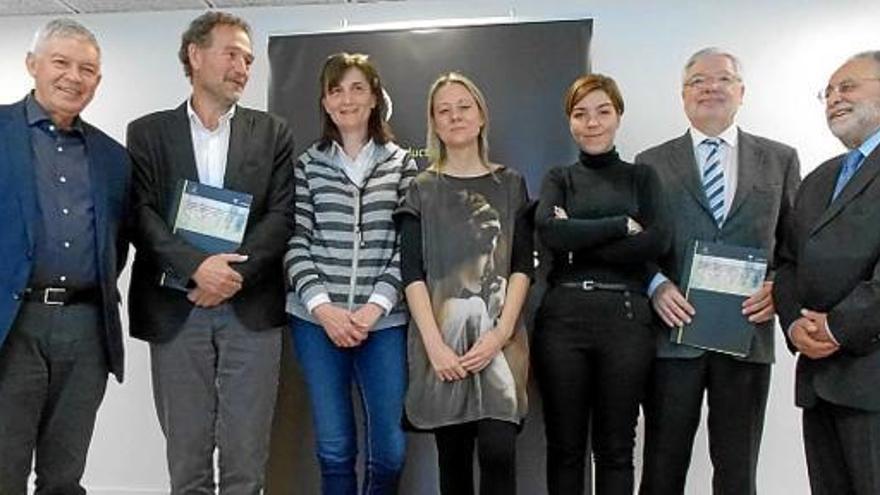 Rueda, Espinal, Alba Cortina (Ampans), Àurea Autet (Salut Mental d&#039;Althaia), Mercè Ferrer (UIC), Jovells i Bonet en la presentació, ahir