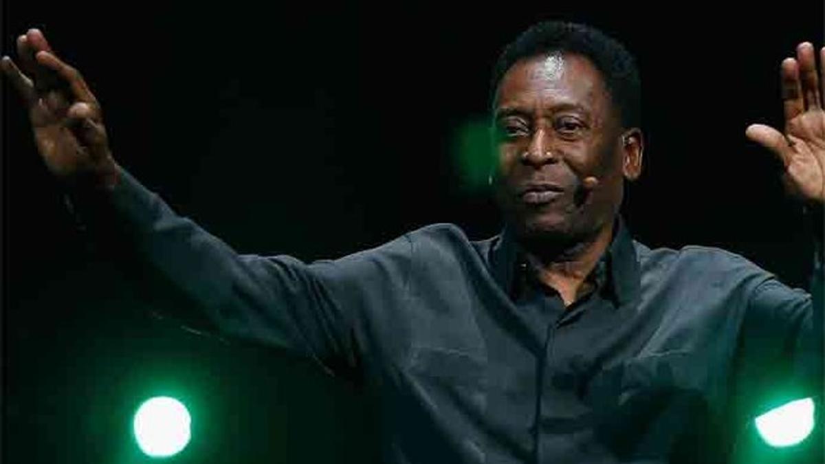 Pelé se encuentra en Londres