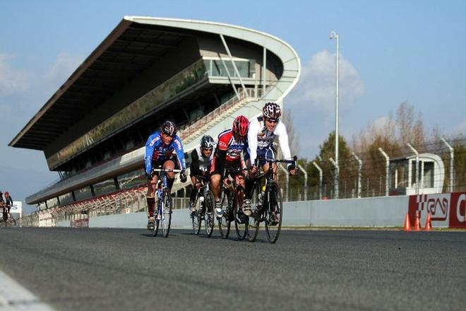 Apúntate al duatlón de GRAVITEO, la original forma de descubrir el Circuit de Barcelona-Catalunya
