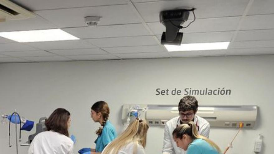 La sala de simulación del Hospital Quirónsalud Málaga, acreditada por la Sessep