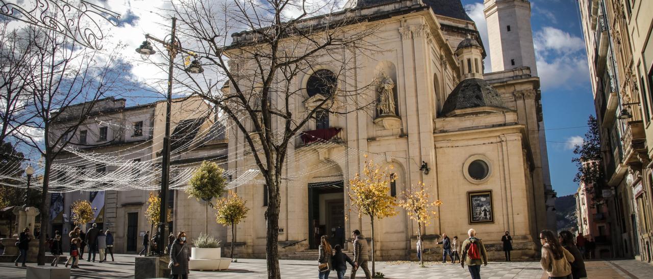 Plaza Ramón y Cajal de Alcoy, donde se han realizado obras.