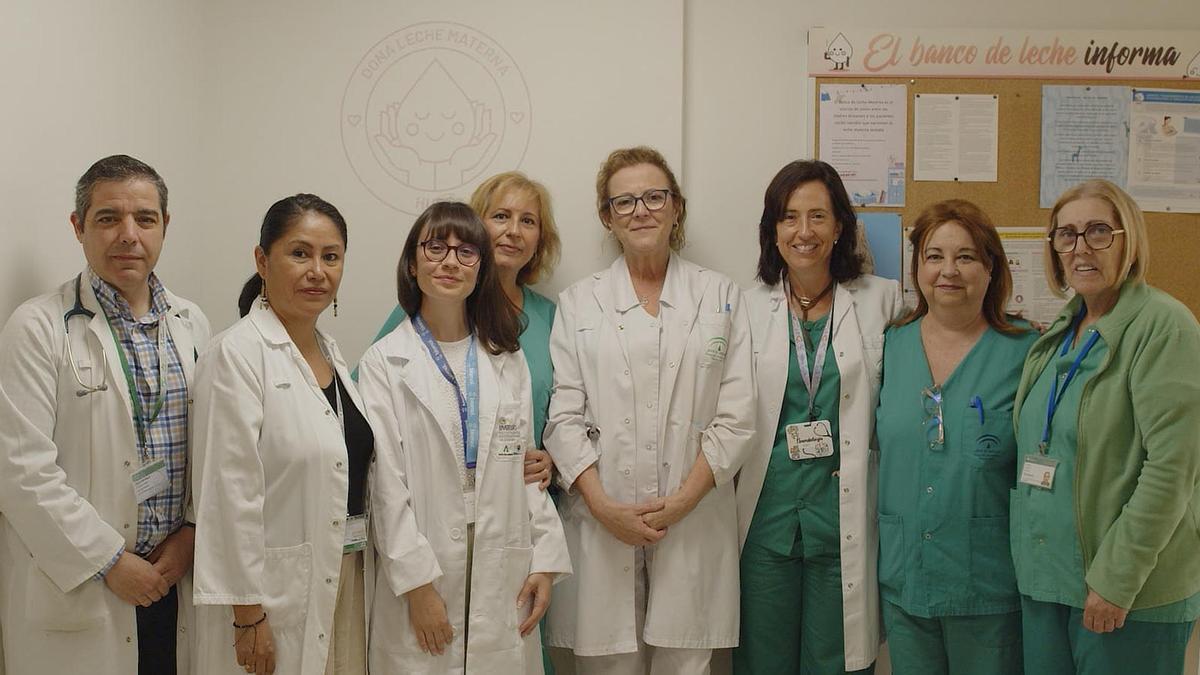 Profesionales del hospital Reina Sofía vinculados al Banco de Leche Materna.