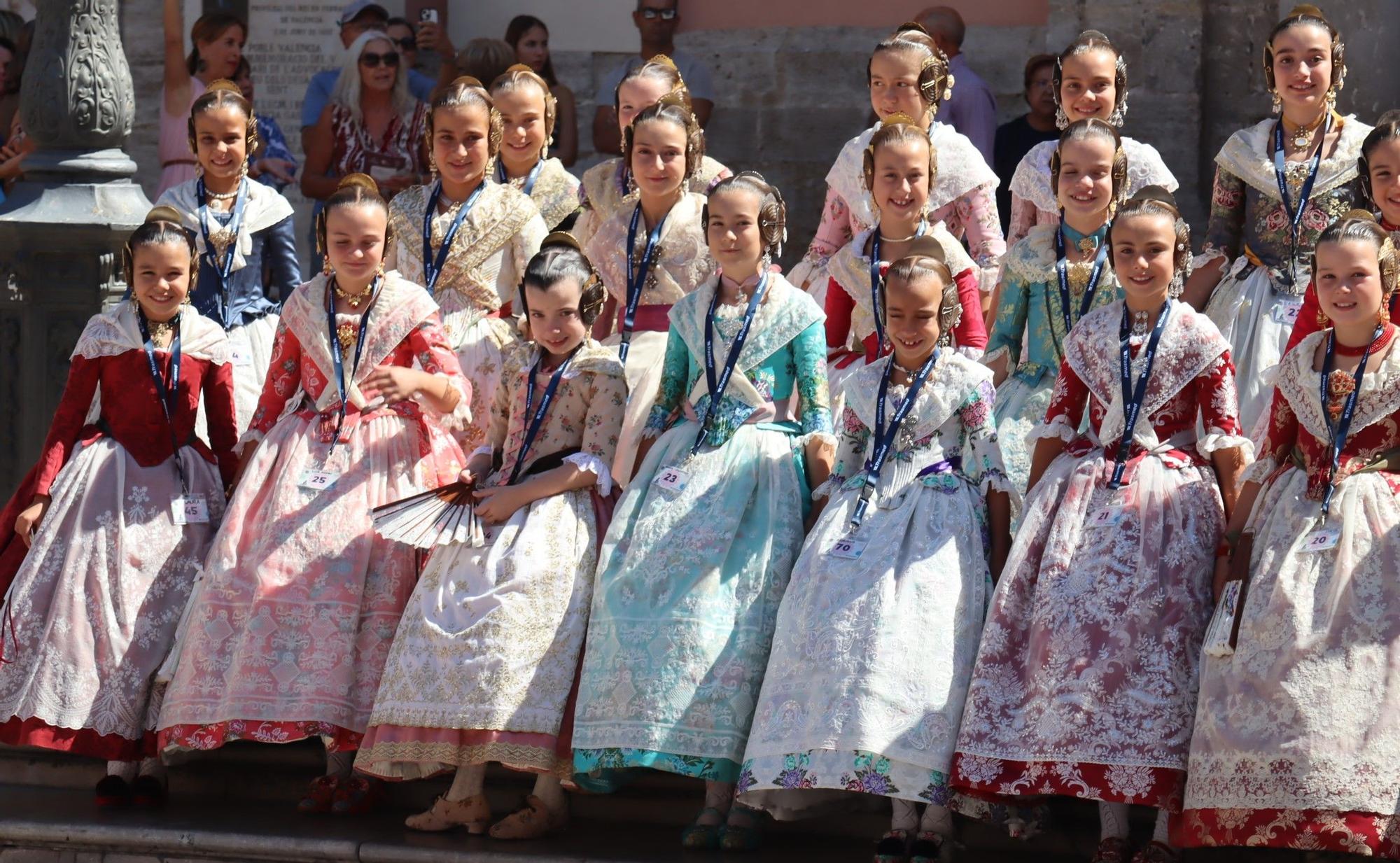 El centro de València recibe a las candidatas a Fallera Mayor Infantil 2025