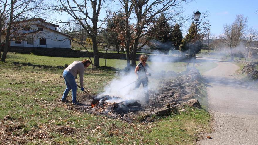 El primer pueblo de Sanabria que se protege frente a los incendios forestales: "Nadie va a venir a ayudarnos"