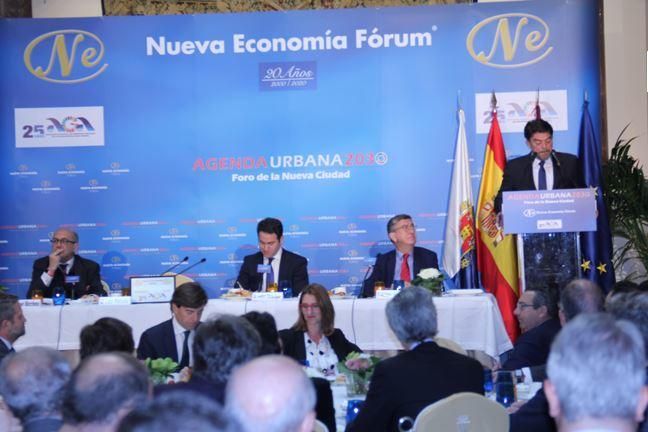 Barcala reivindica en Madrid la colaboración política para atraer a Alicante empresas tecnológicas