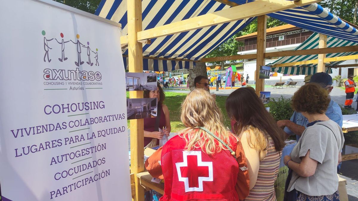 La Feria de la Salud de Grado, en imágenes