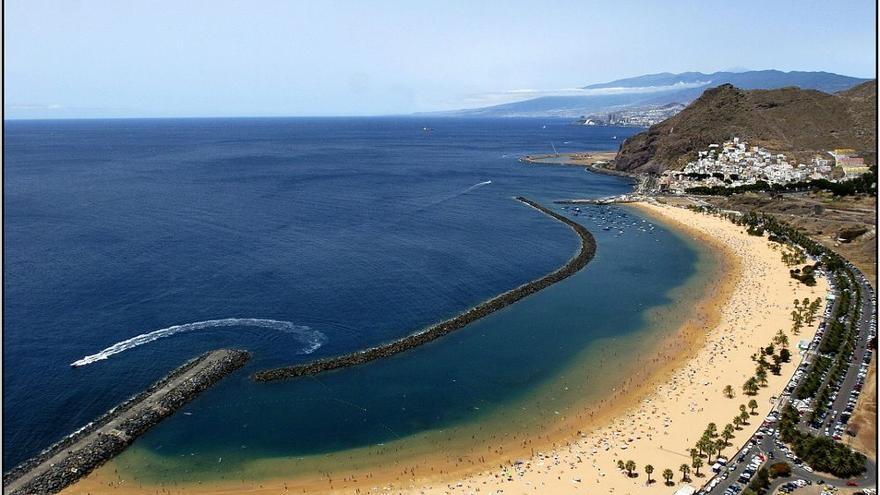 Playa de Las Teresitas.