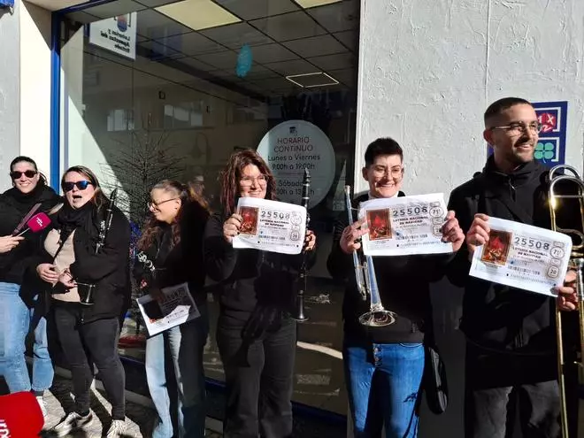 La banda de música de Pedreguer celebra su cuarto premio