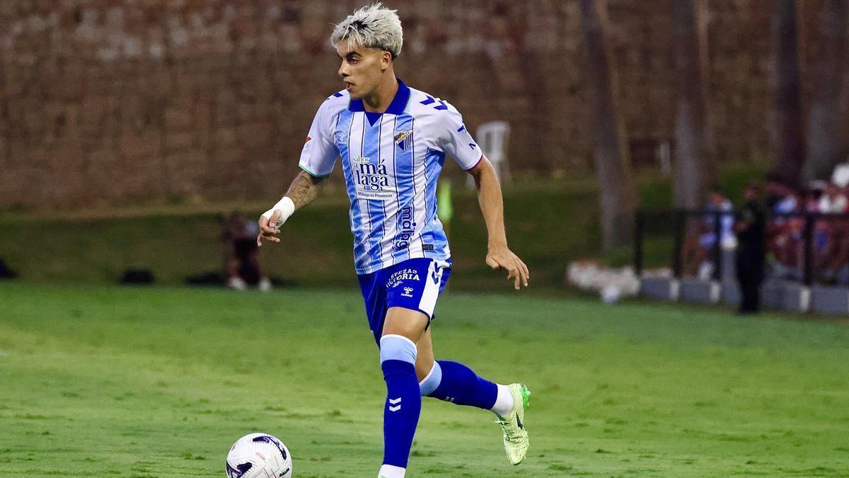 Doble golpe para el Málaga CF: Lesión grave de Lobete; Ochoa, al quirófano – La Opinión de Málaga