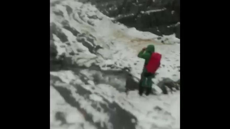 Rescatados 6 montañeros tras pasar la noche extraviados en los Pirineos