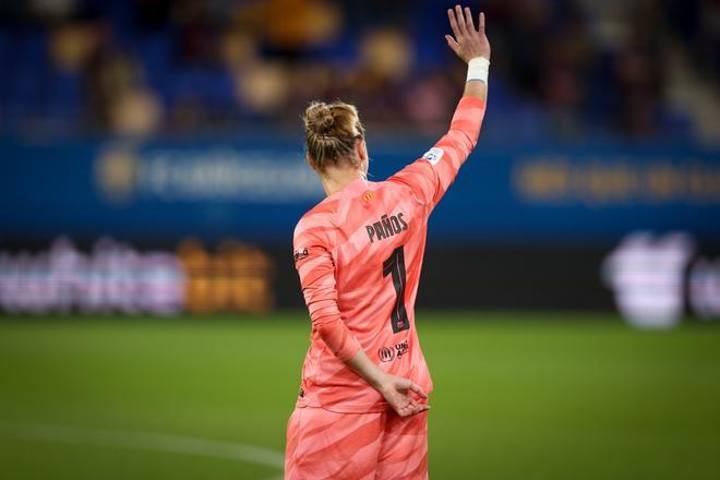 Liga F: FC Barcelona - Betis, el partido de despedida de Sandra Paños, Mariona Caldentey y Jonatan Giráldez, en imágenes