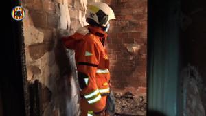 Un nen de 6 anys mor al cremar una casa amb una plantació de marihuana