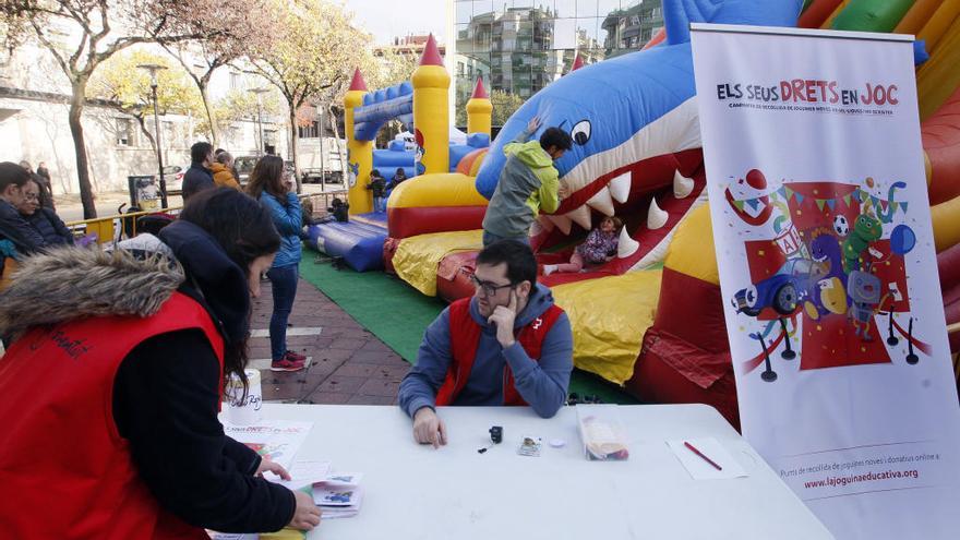 Vuit assemblees locals de la Creu Roja recolliran joguines aquest cap de setmana