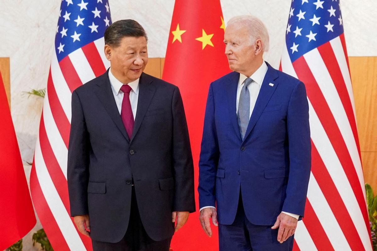 El presidente chino, Xi Jinping, y el de EEUU, Joe Biden, durante la cumbre del G20 de Bali, el pasado 14 de noviembre.