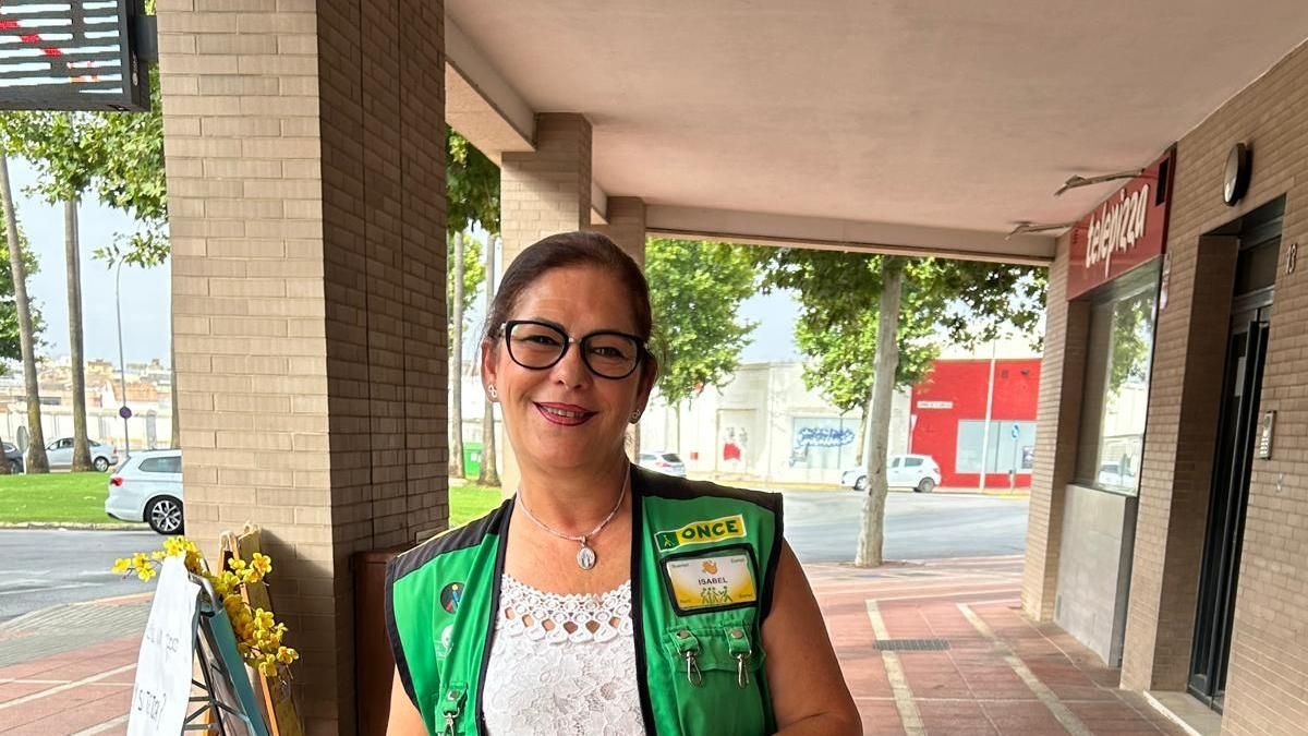 María Isabel Rubio, la vendedora de la ONCE que ha repartido la suerte en Dos Hermanas