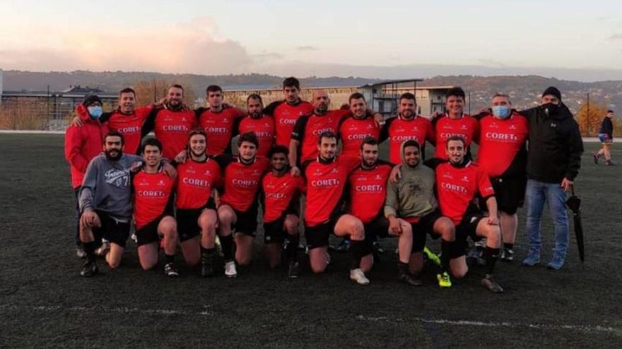 Formación del Coreti Rugby Lalín en su partido. |