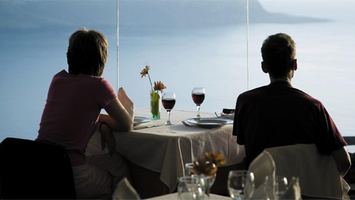 El restaurante Mirador de la
Peña ofrece una gran
panorámica de El Golfo.