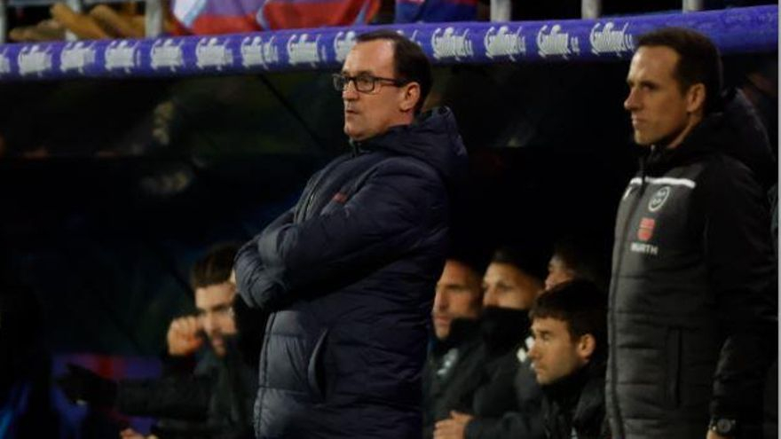 Joseba Etxeberria en su etapa como técnico del Eibar