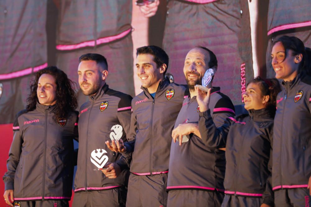 Presentación de la nueva ciudad deportiva del Levante UD en Nazaret