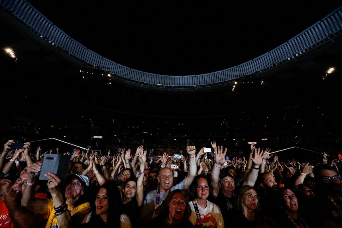 El público disfruta del concierto de los Rolling Stones en el Metropolitano.