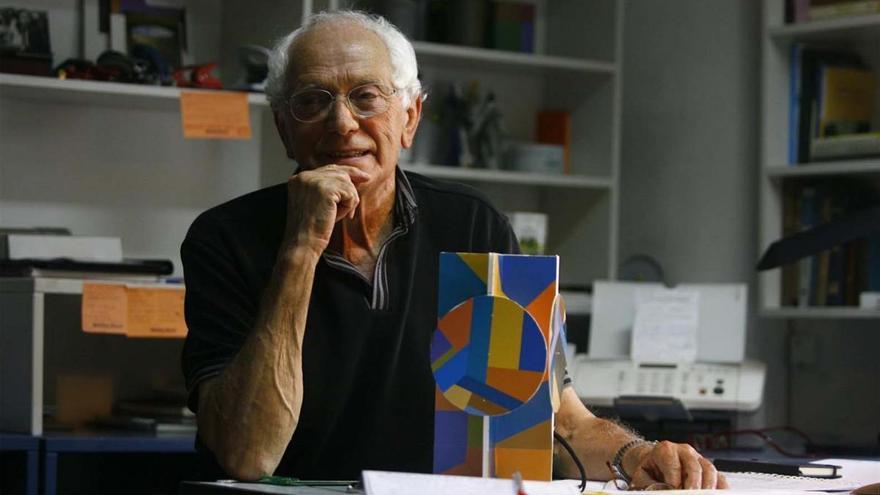 La UAVA traslada su &quot;profundo dolor&quot; por la muerte del arquitecto cordobés Juan Serrano