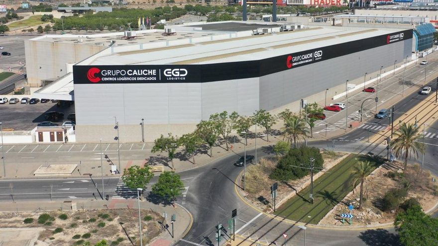 Caliche y EGD presentan la primera plataforma logística de España completamente desconectada de la red eléctrica
