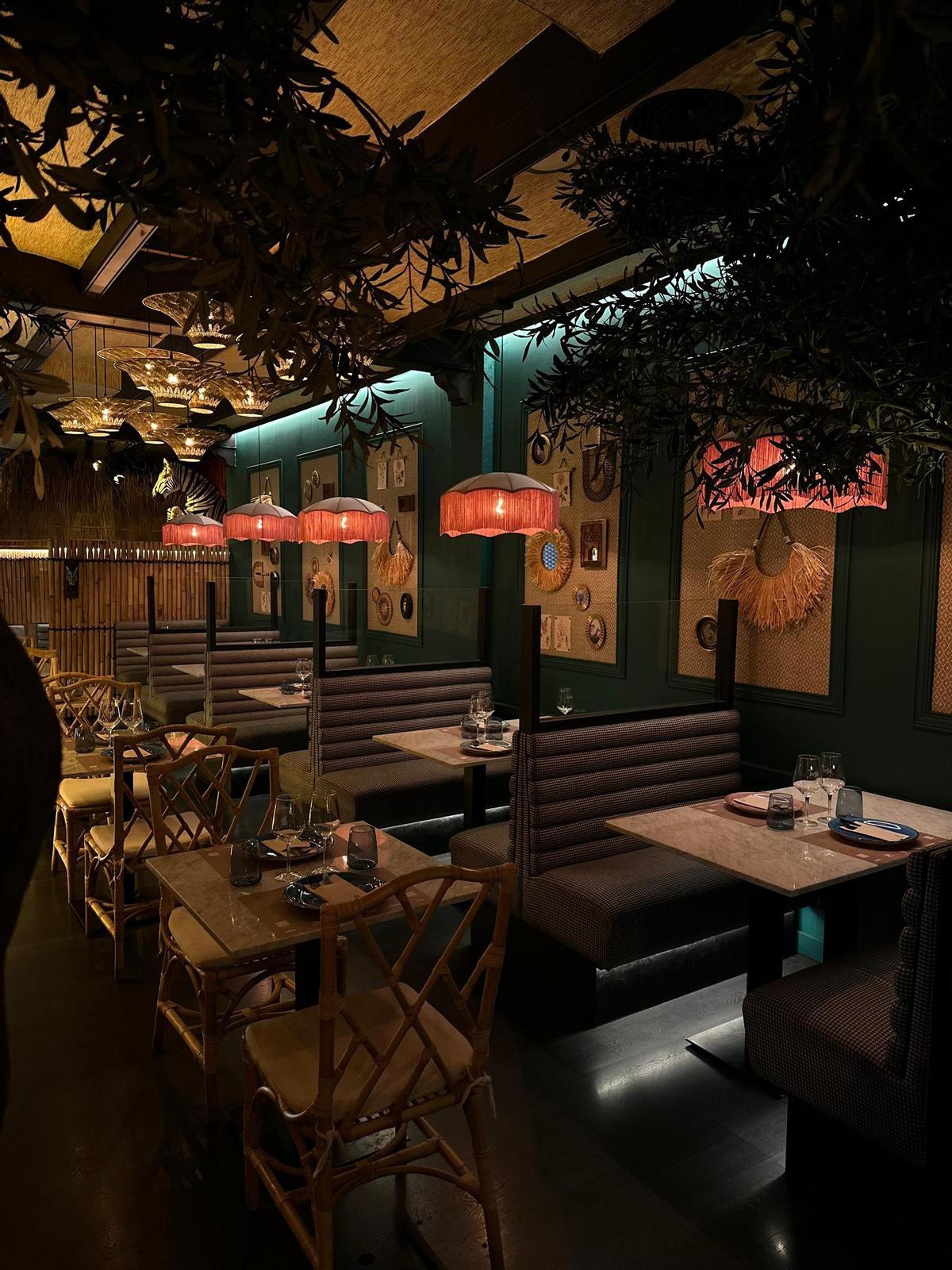Interior de un restaurante en el centro de Zaragoza