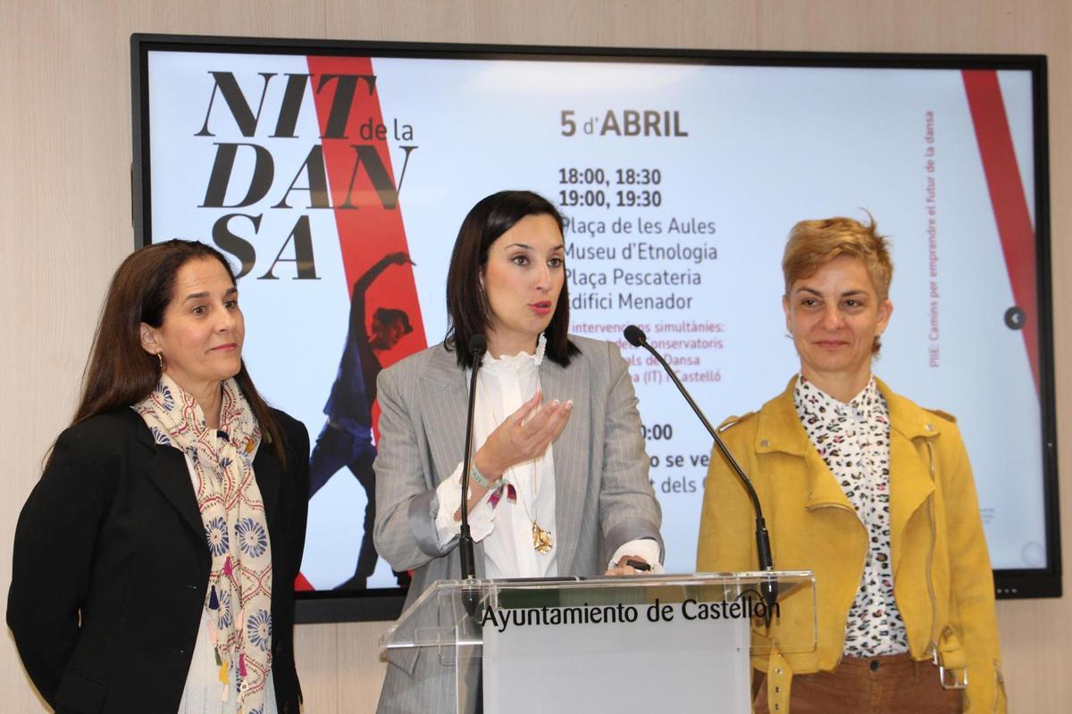 La regidora de Cultura de Castelló, María España, en la presentació de la segona edició d'aquesta cita.