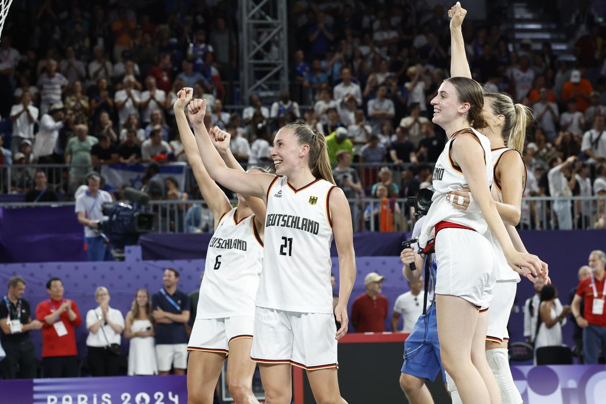 Baloncesto o3x3 final femenina
