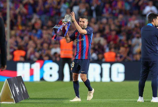 Las imágenes de la despedida de Jordi Alba, Busquets... ¡y el Camp Nou!