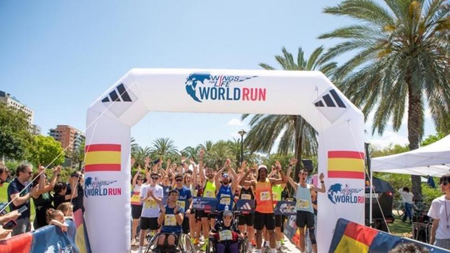 Chema Martínez y Cisco García lideran en València la carrera solidaria Wings for Life World Run