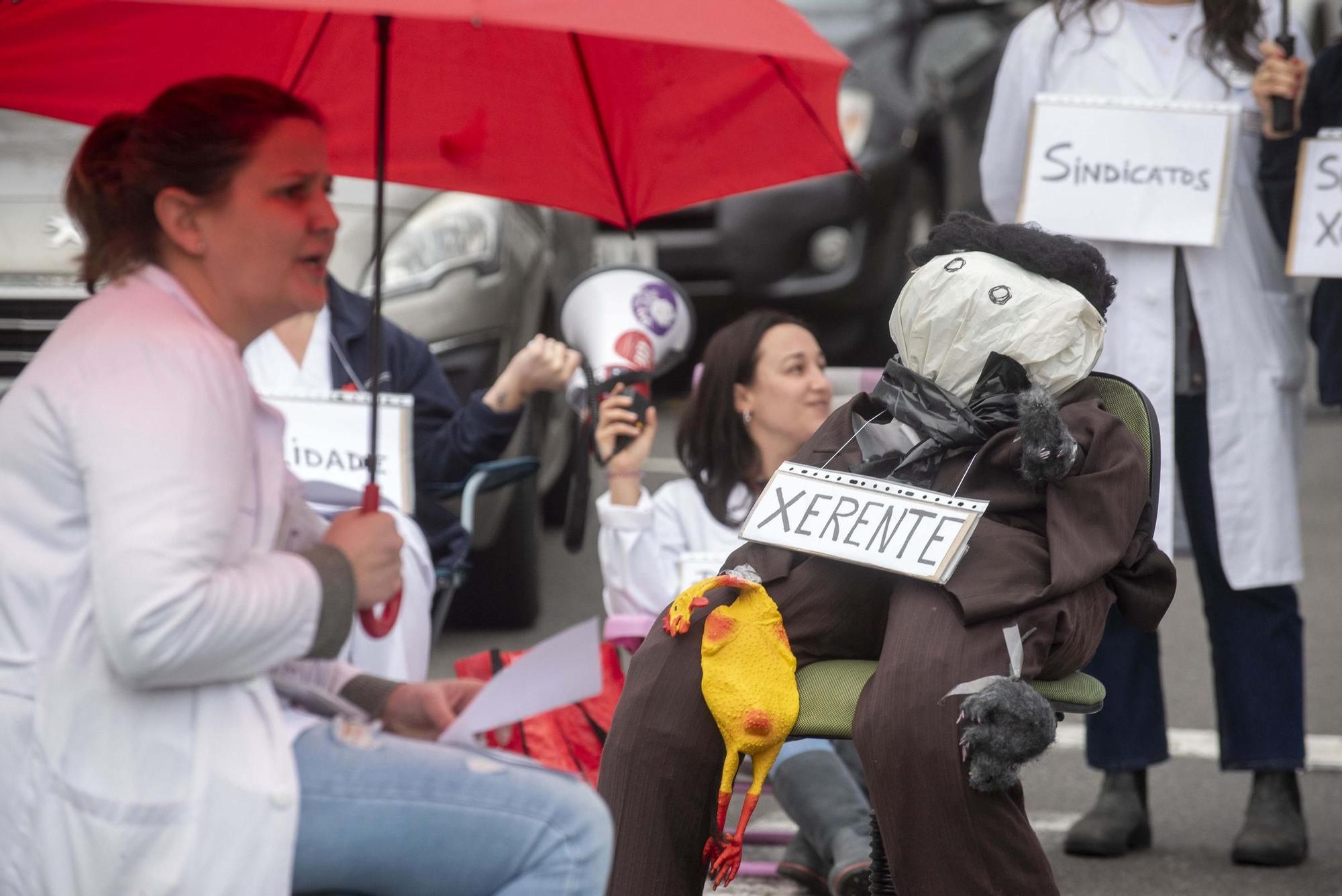 Personal del hospital de A Coruña protesta por la «nefasta gestión» en el traslado a ExpoCoruña