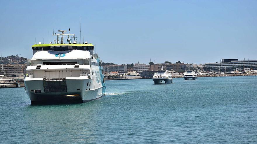 Los vecinos de Formentera piden que se limite el tráfico en la Savina