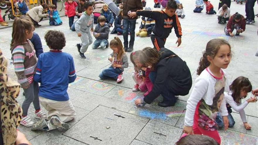 Actividades infantiles en la jornada festiva de ayer. // Santos Álvarez