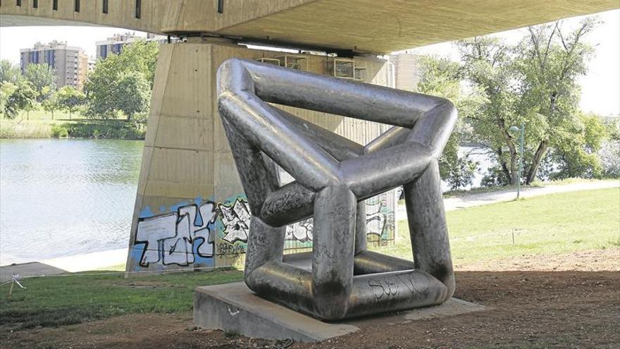 ‘Water under the Bridge’, de Richard Deacon