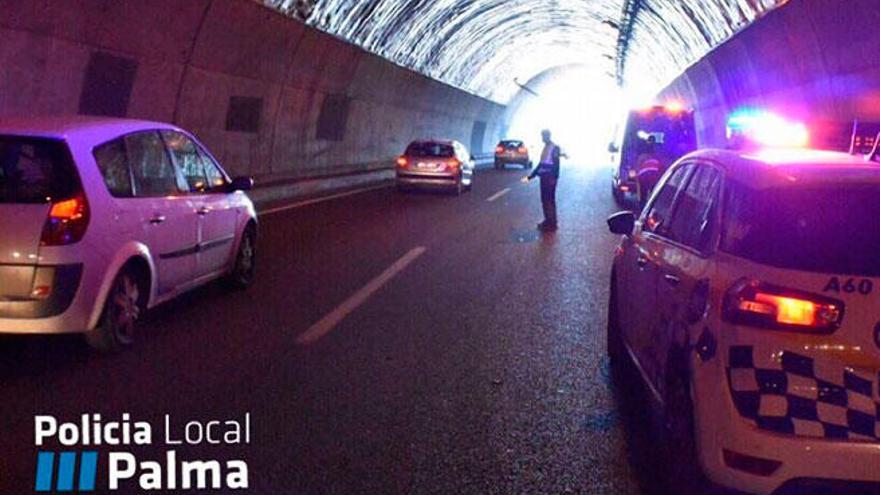 Un accidente en el túnel de Génova causa retenciones de dos kilométros