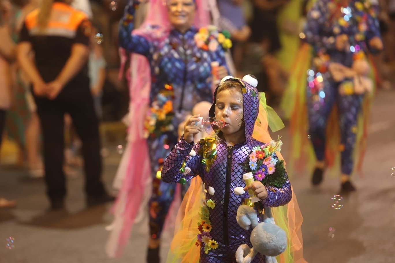 Así ha sido el Desfile del Ninot en San Vicente