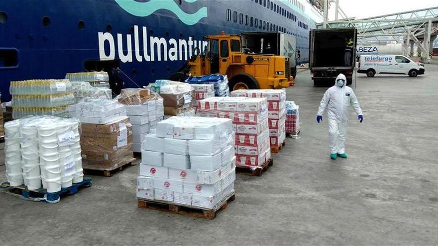 Pullmantur dona diez toneladas de alimento a personas sin hogar de Málaga