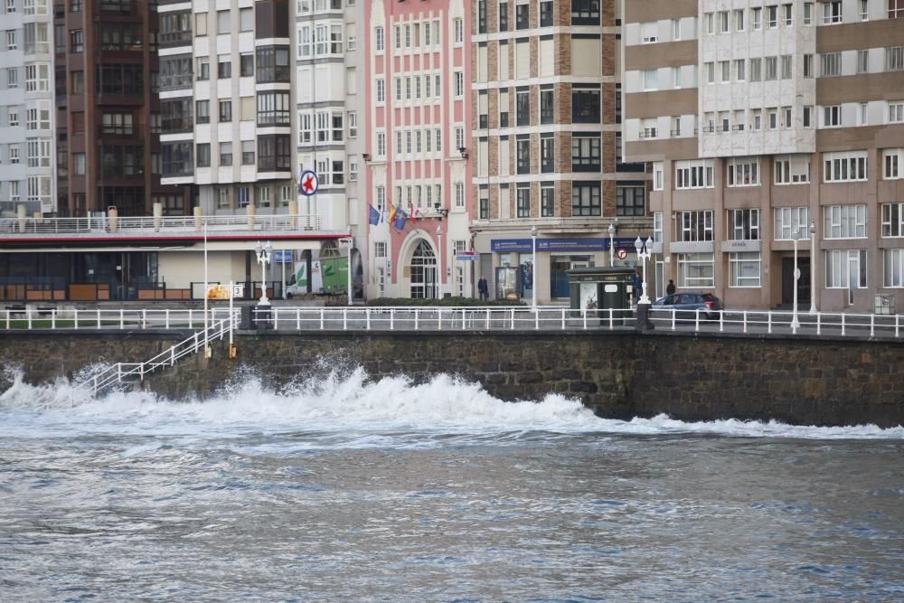 Efectos del temporal en Gijón