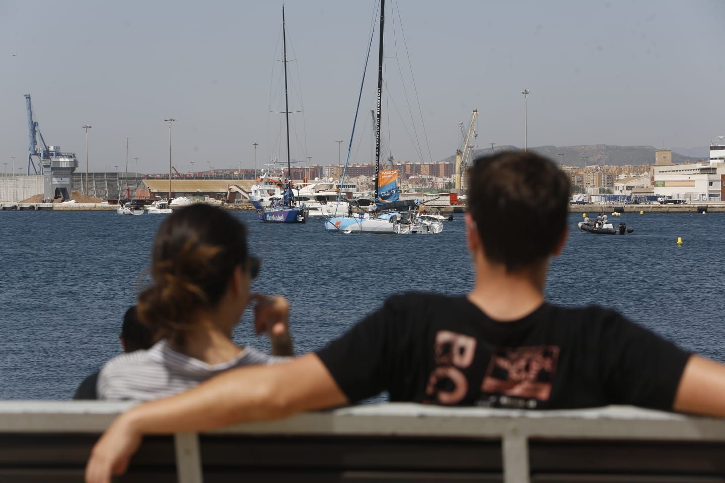 La flota de la Ocean Race Europe deja Alicante rumbo a Génova