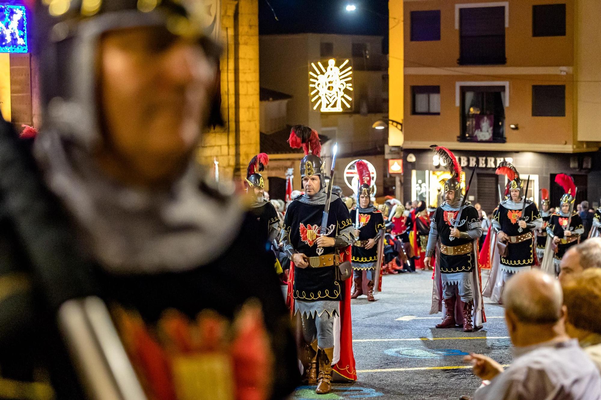 Procesión en honor a la Virgen de las Injurias en Callosa d'en Sarrià