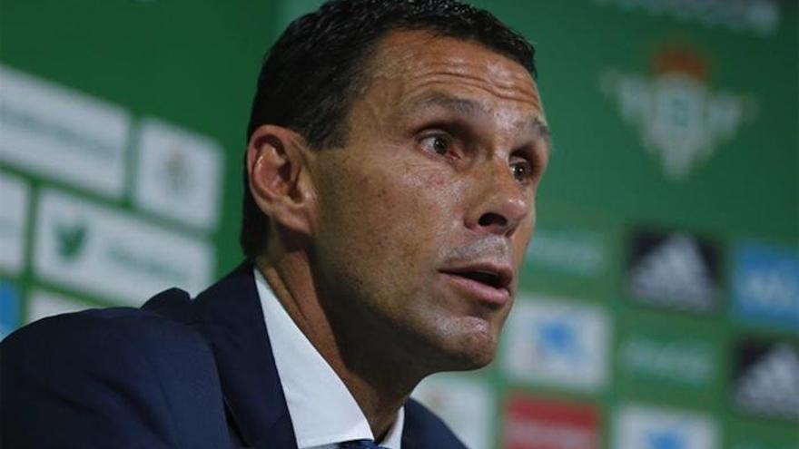 Gustavo Poyet.