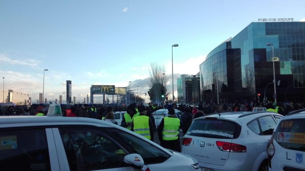 Las imágenes de las protestas de los taxistas.