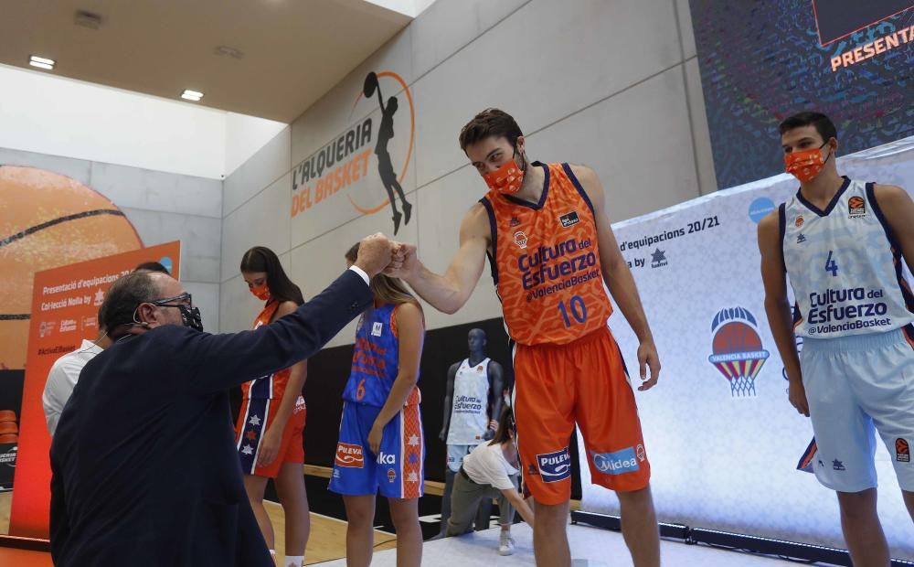 Presentación equipaciones del Valencia Basket