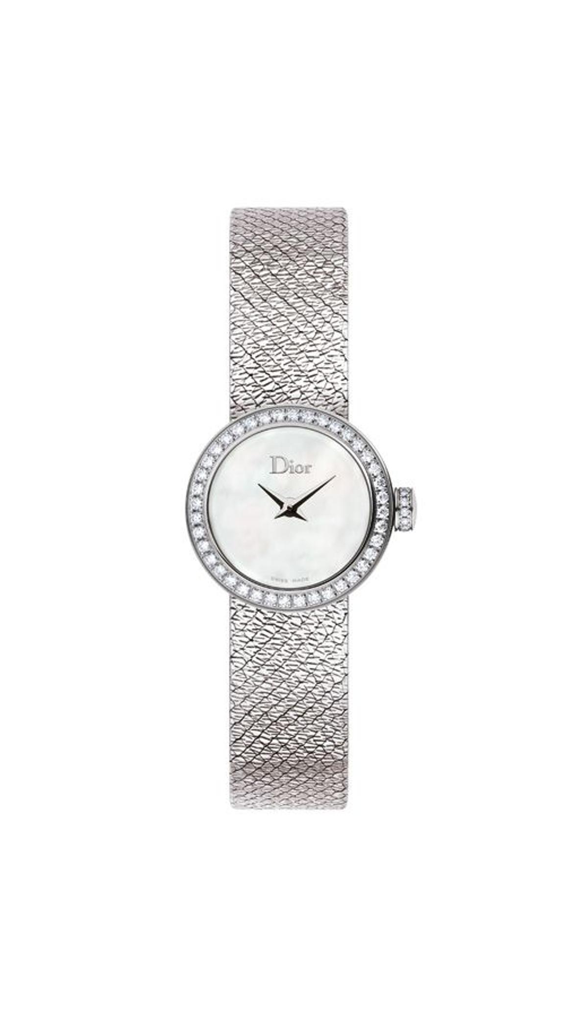 Dior La Mini D Satine: reloj de acero con esfera perla y brillantes